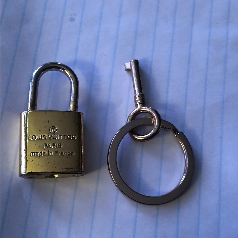 Louis Vuitton Gold Padlock and Key Keychain Set - Picture 3 of 9